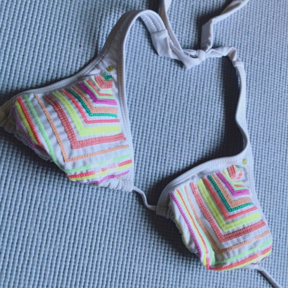 Sequined detailed tie bikini top ✨